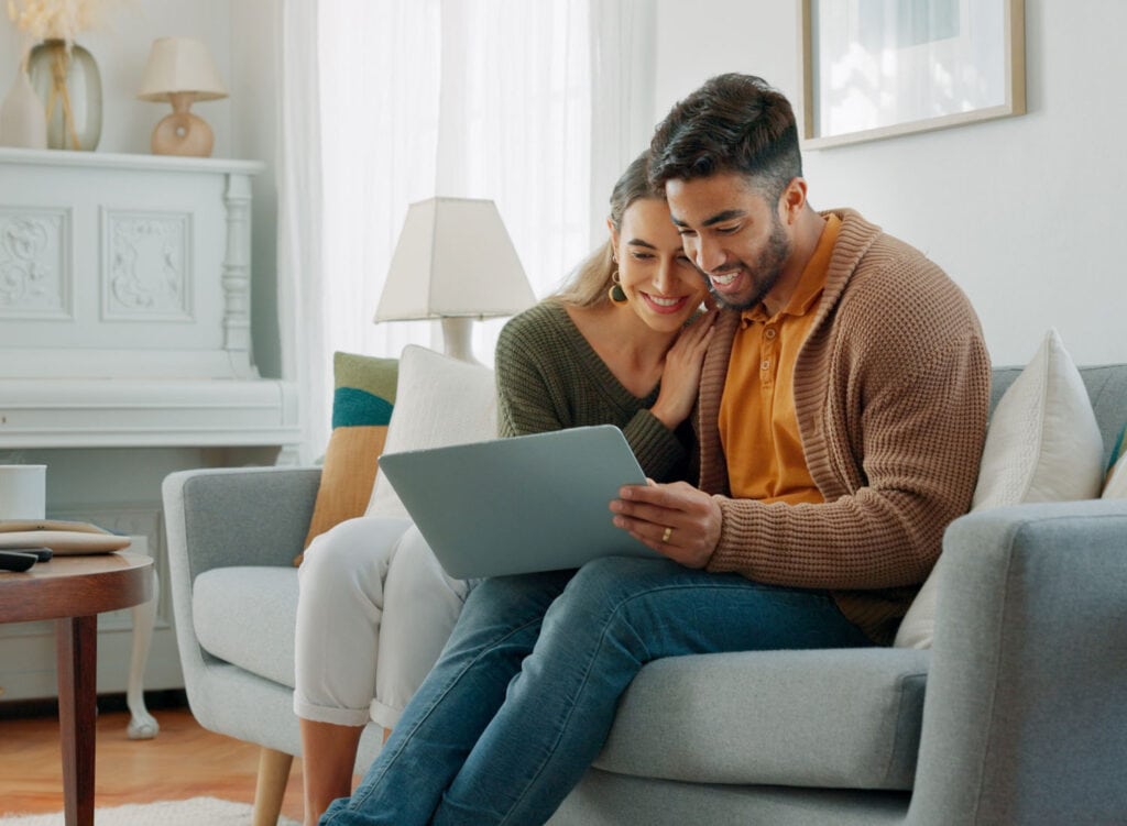 a couple excited about their same day loan