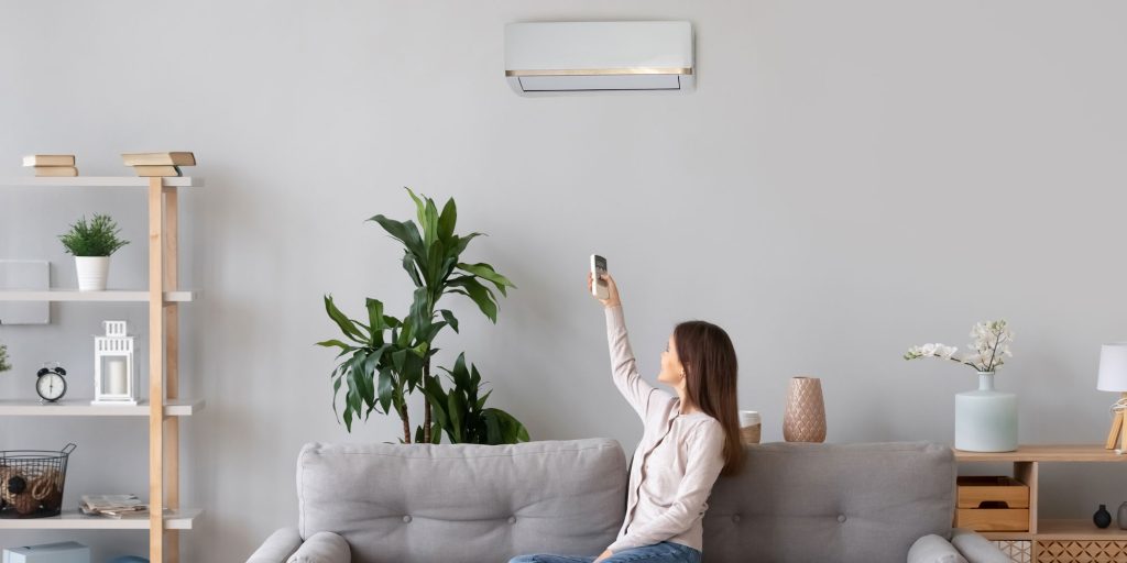 East Bay Finance - tips to help you save money during the winter season.